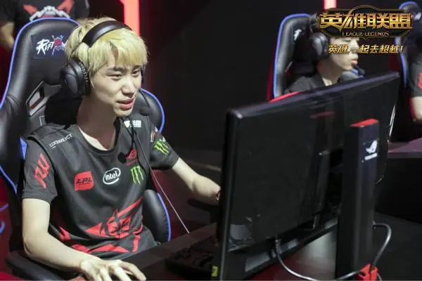 爱游戏棋牌在线娱乐关于Doinb赛事官方发布爆冷新规，RNG争议不断！的信息