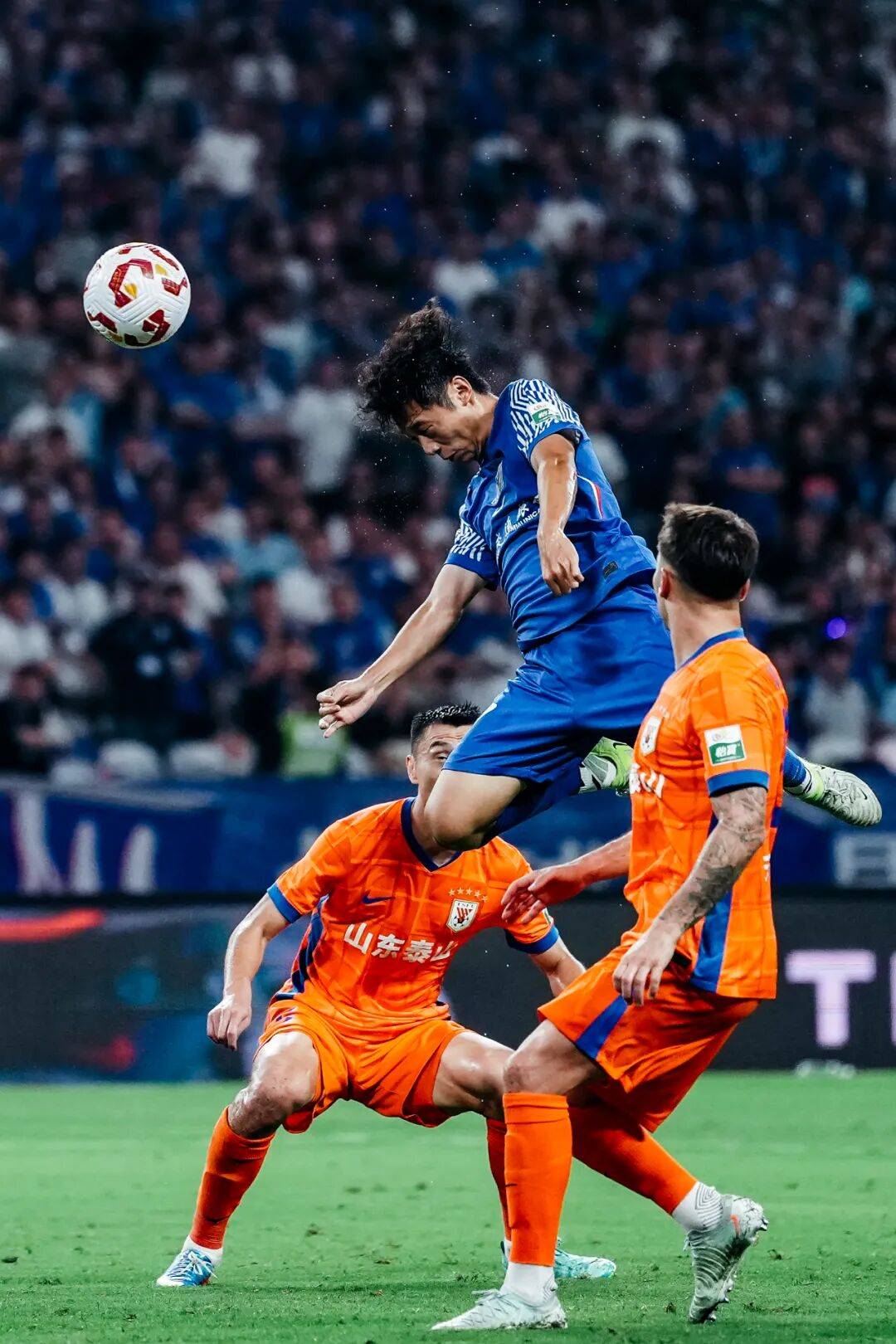 爱游戏官网注册入口转折点！上海申花防线松动，NBA常规赛冲刺阶段攻防权衡，引发热议，赛季目标并未改变的简单介绍